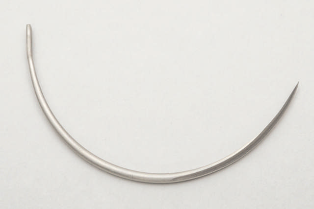 Suture Needles - Regular Eye, 12/Pk - 1/2 circle, reverse cutting